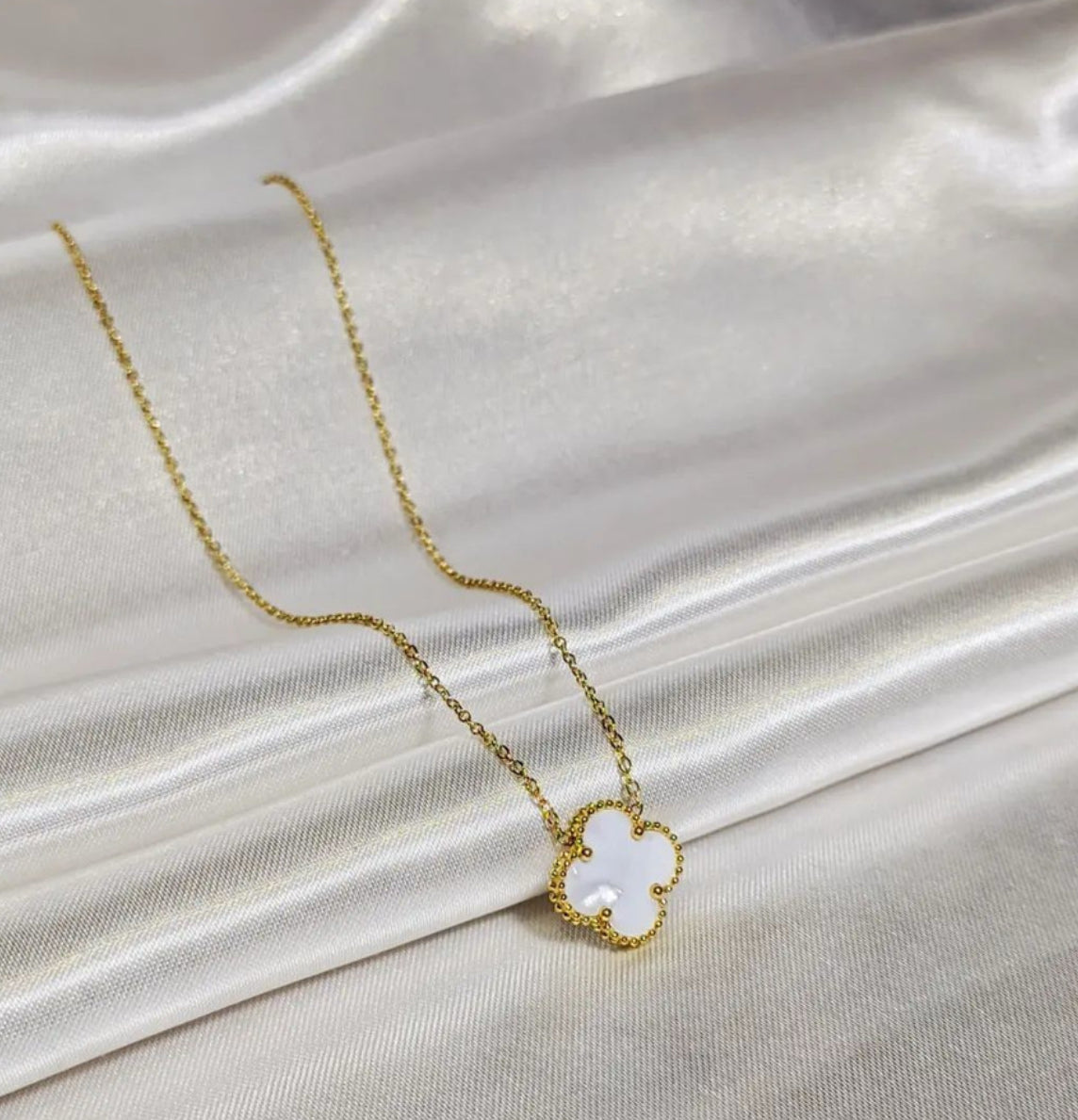 Clover Necklace