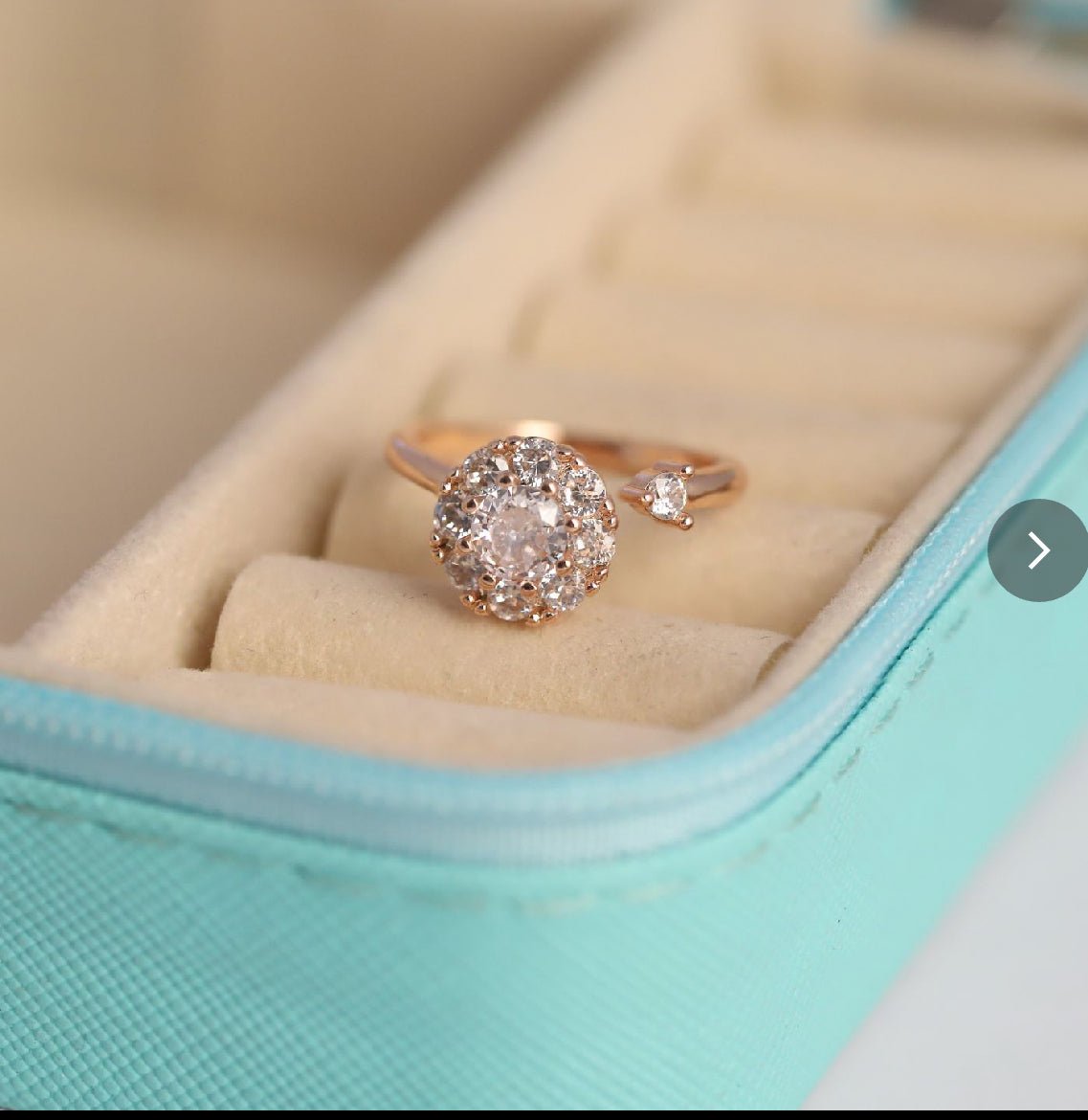 Solitaire ring adjustable - CharmsCrafted