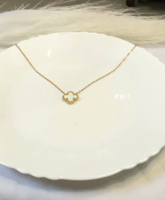 Clover Necklace