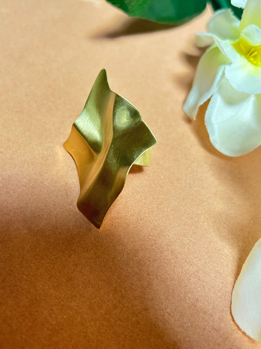 Golden Drift Brass Ring