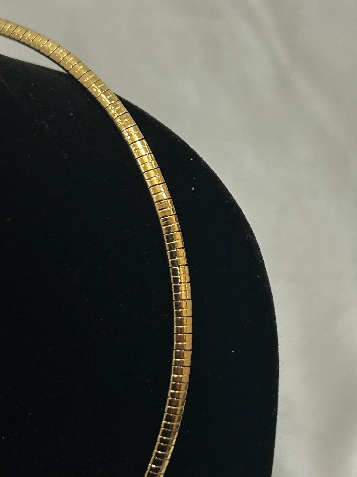 Minimalist Gold Chain Choker