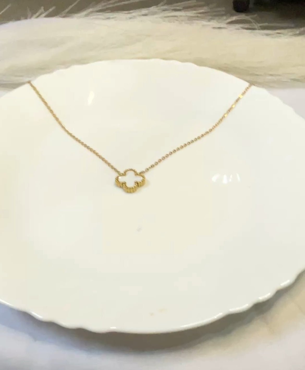 Clover Necklace - CharmsCrafted