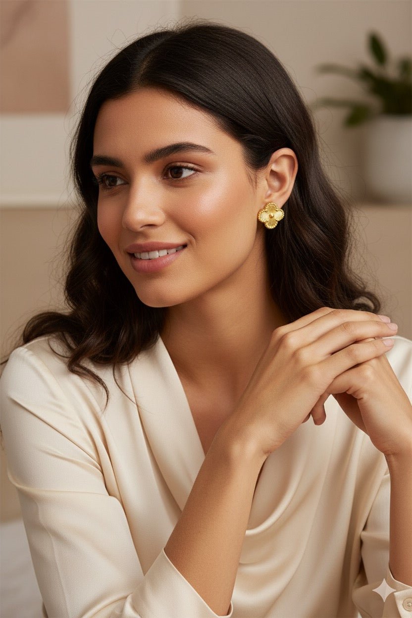 Clover studs earrings - CharmsCrafted