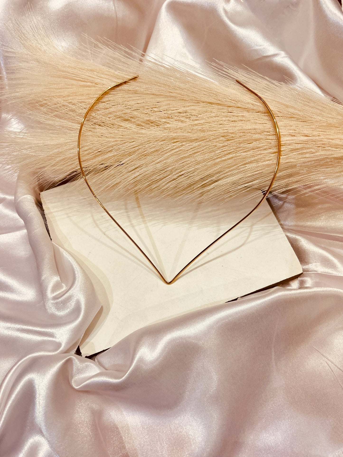 Golden V - Choker Necklace – Minimalist Elegance - CharmsCrafted