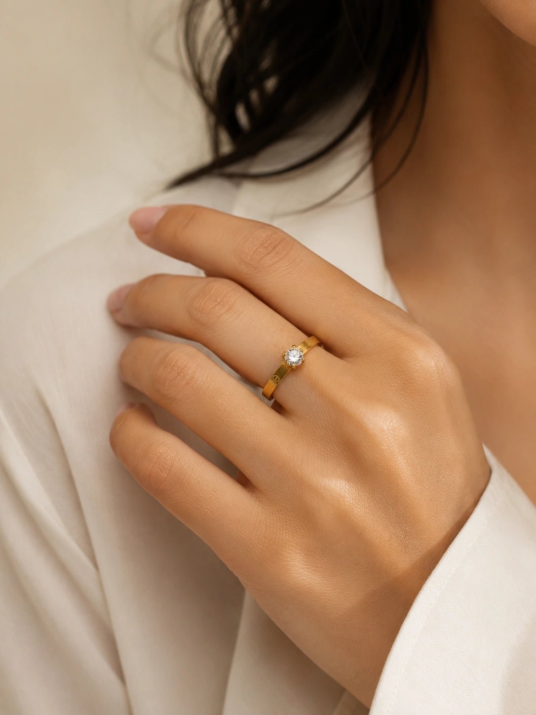 Solitare Ring - CharmsCrafted
